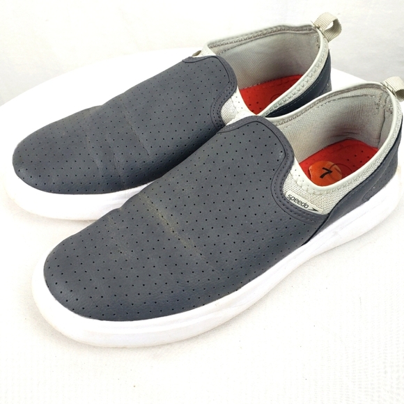 Speedo Men's Gray Slip-On Shoes Sz 7 - Picture 1 of 8